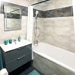 Comfy In Modern 2-bdr Near Downtown Esch-sur-Alzette