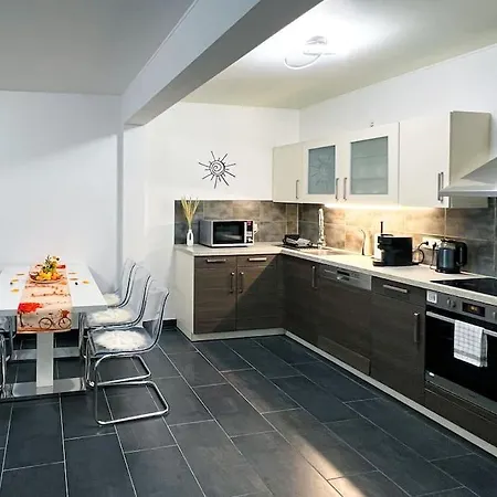 Apartment Comfy In Modern 2-bdr Near Downtown Esch-sur-Alzette