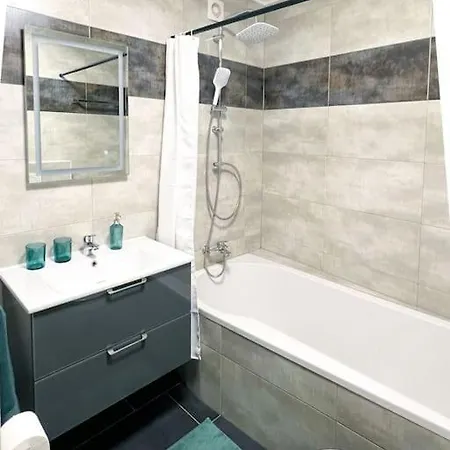 Comfy In Modern 2-bdr Near Downtown Esch-sur-Alzette